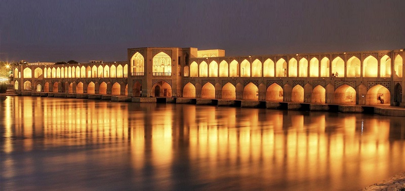 اصفهان؛ نماد ایران در ذهن مردم رومانی