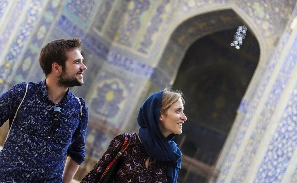 ورود توریست های فرانسوی به ایران