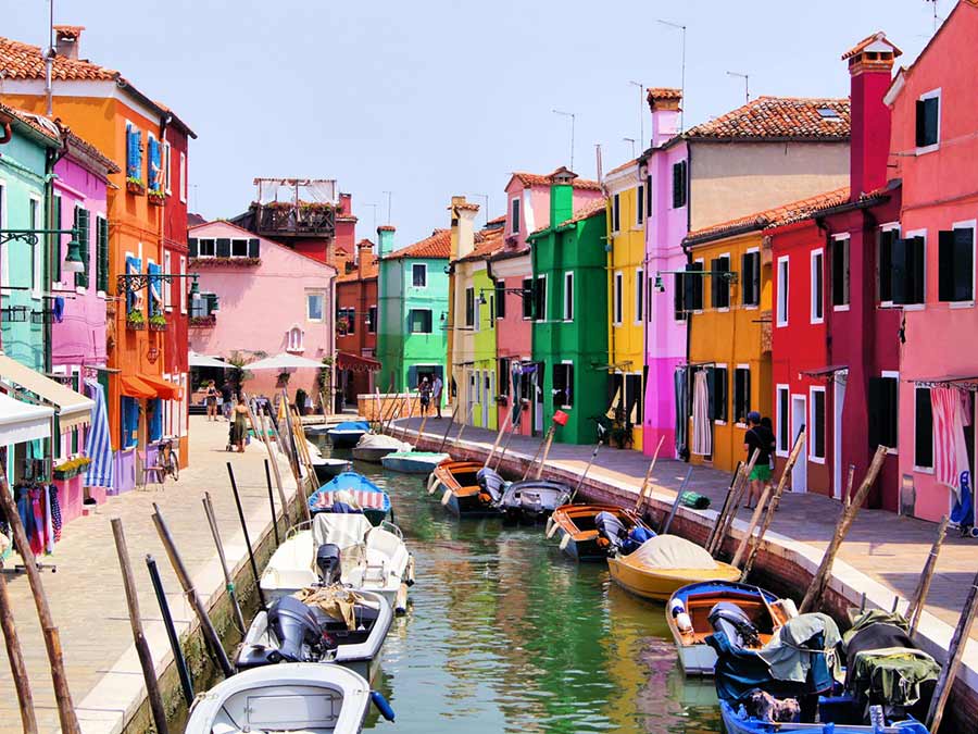 ۹ شهری که در سفر به ایتالیا حتما باید ببینید