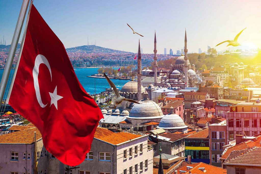 آیا سقوط ارزش لیر هزینه سفر به ترکیه را کاهش داده است؟