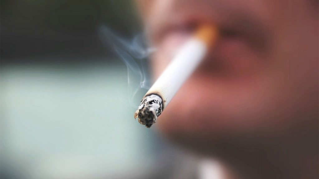اجرای طرح جالبِ “شهر بدون دخانیات” در اسد آباد