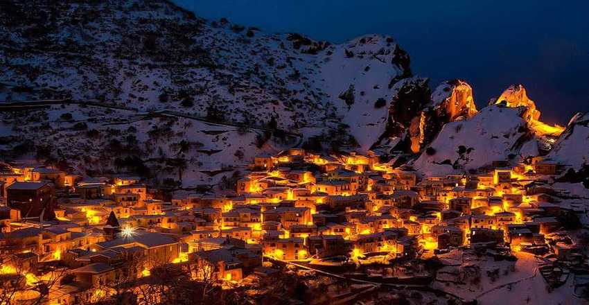 بازدید ۳۳ هزار نفر از جاذبه های گردشگری استان کردستان در ایام نوروز ۱۴۰۱