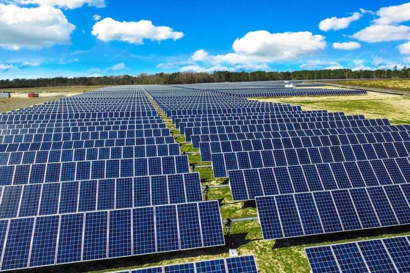 ساخت بزرگترین نیروگاه خورشیدی در ترکیه