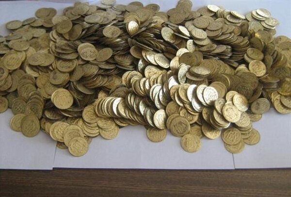 ۴۴۵ سکه تقلبی در الیگودرز کشف شد