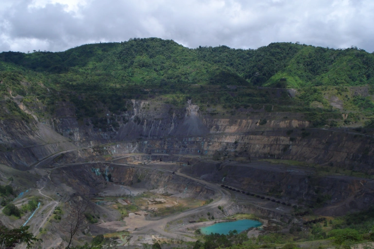 بازگشایی معادن بحث برانگیز پانگونا؛ بزرگترین معدن مسِ جهان