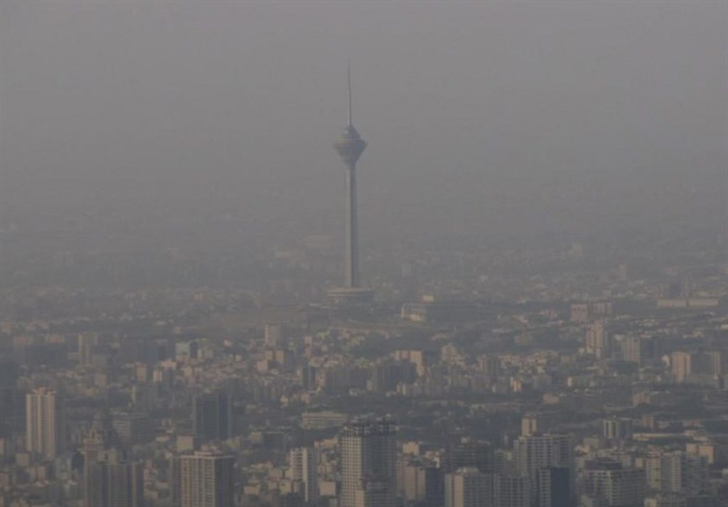 کیفیت هوای تهران در محدوده ناسالم قراردارد