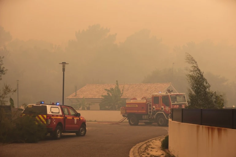 تخلیه صدها خانه در فرانسه به علت آتش سوزی