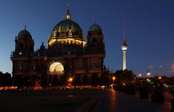 خاموشی آثار تاریخی و بناهای یادبود در برلین/فیلم