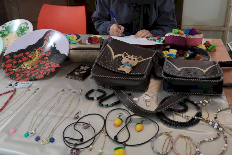 نمایشگاه صنایع‌دستی عفاف و حجاب در دلفان لرستان برگزار شد