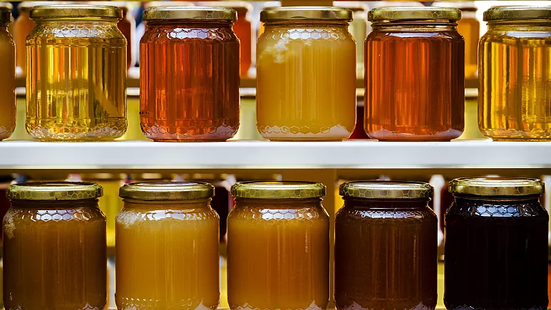 نیمی از عسل‌های وارداتی به اروپا تقلبی هستند