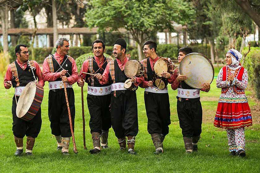 آشنایی با آداب و رسوم مردم مازندران