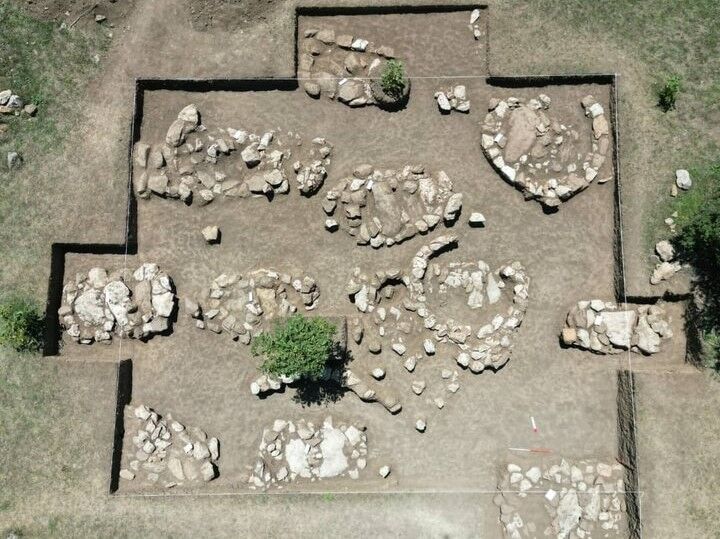 کشف ۱۷ آرامگاه متعلق به ۲۰۰۰ سال قبل از میلاد مسیح در گیلان