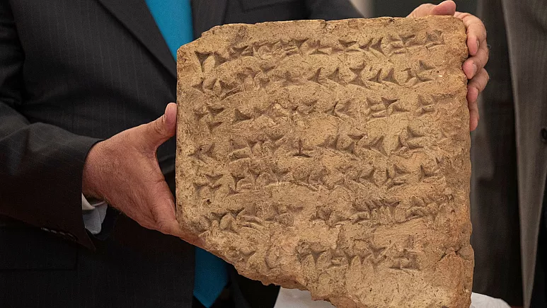 نامه گلایه آمیز یک دانش آموز به مادرش در چهار هزار سال پیش