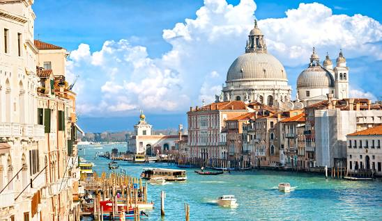 ونیز ایتالیا در فهرست میراث جهانی در معرض خطر قرار گرفت